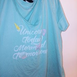 Torrid unicorn mermaid t-shirt size 3